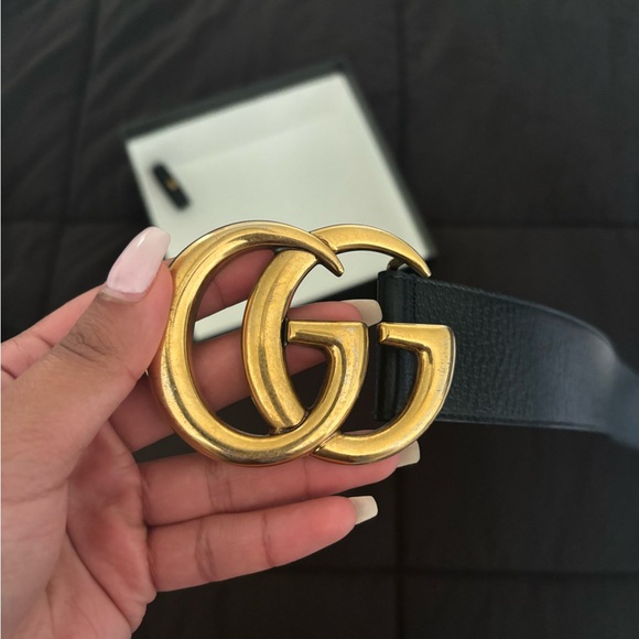 Gold GUCCI belt - Picture 3 of 4